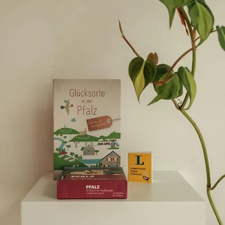 Appartement Urlaub In Der Glueckskoje - 2 Sz, Wintergarten, Haustiere Willkommen Neustadt an der Weinstraße